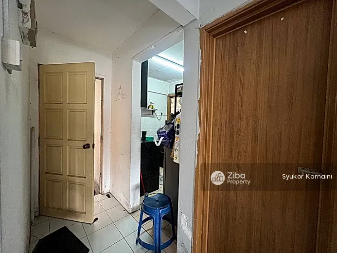 No Image
