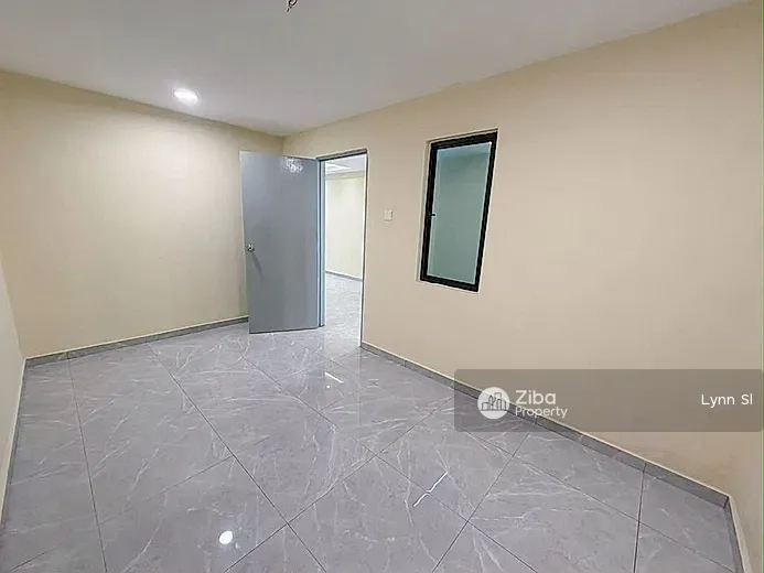 No Image
