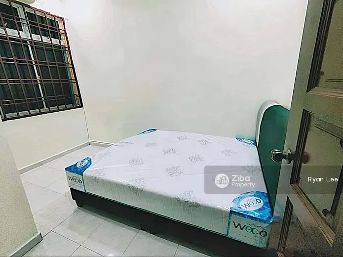 No Image