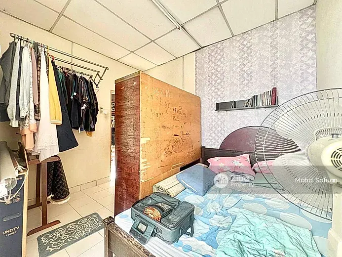 No Image