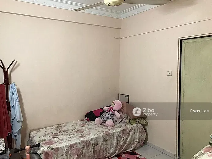 No Image