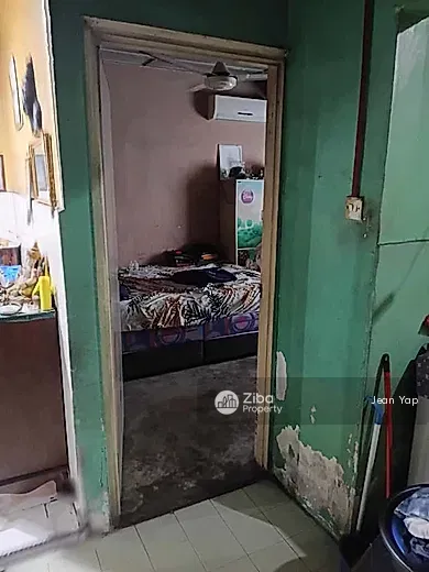 No Image