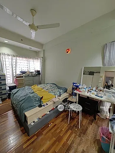 No Image