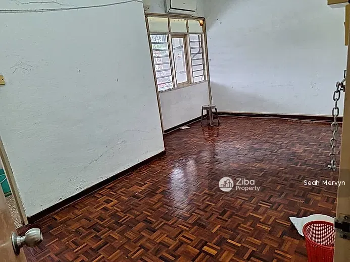 No Image
