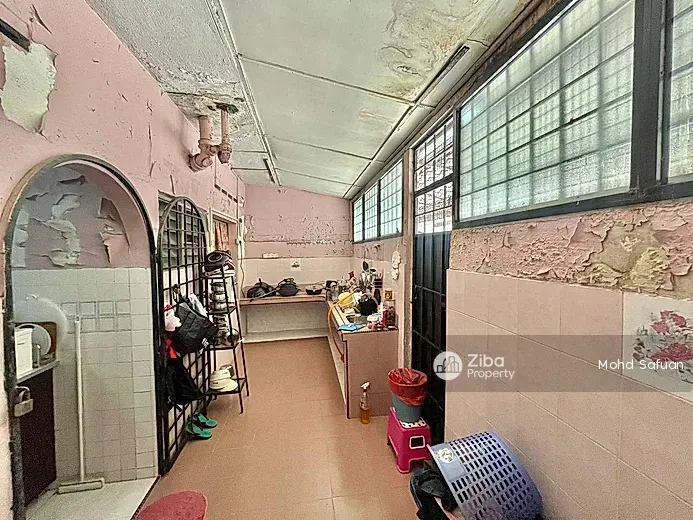 No Image