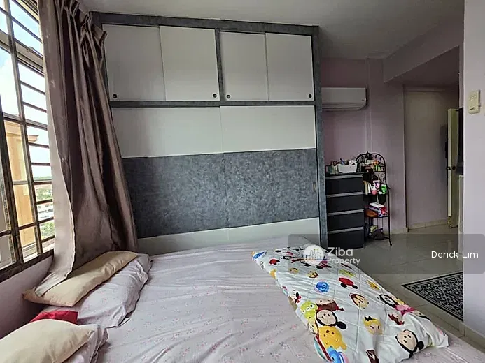 No Image