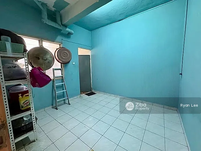 No Image