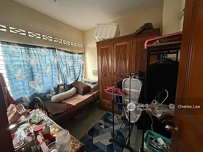 No Image