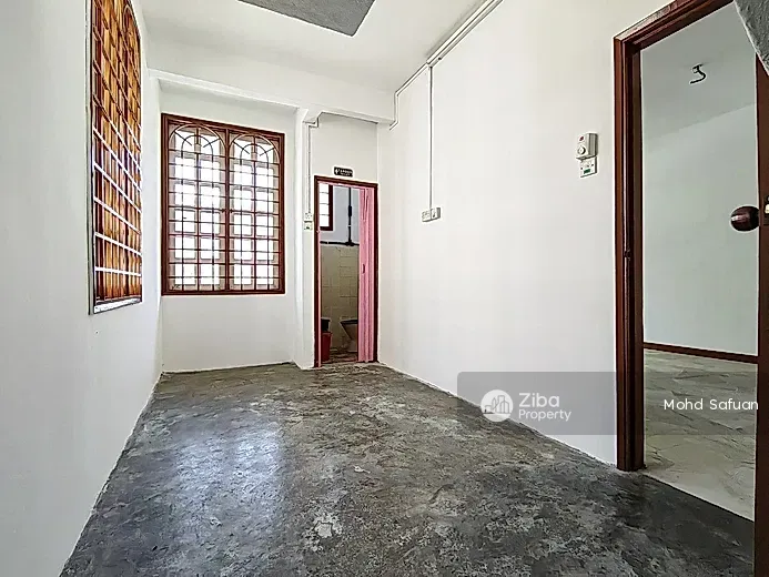 No Image