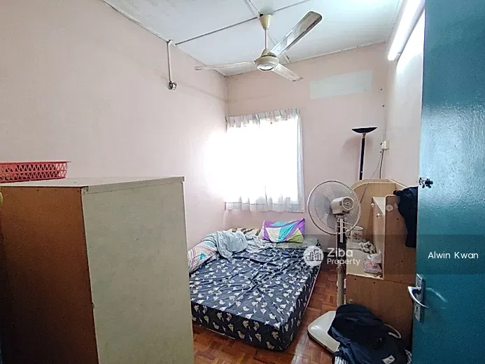 No Image