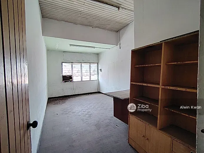 No Image
