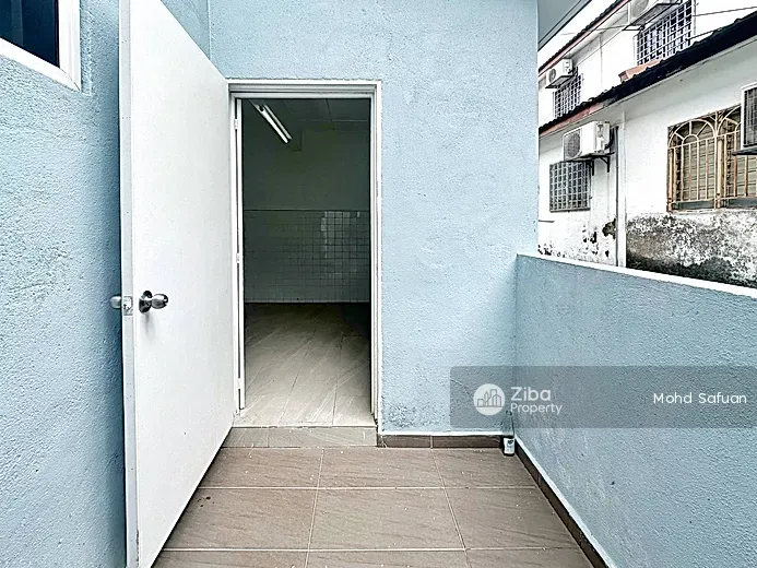 No Image