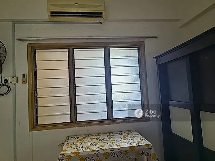 No Image