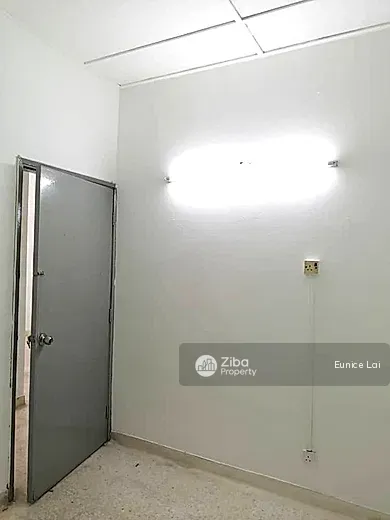 No Image