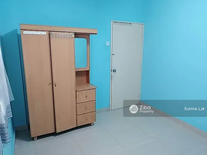 No Image