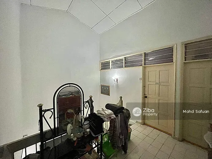 No Image