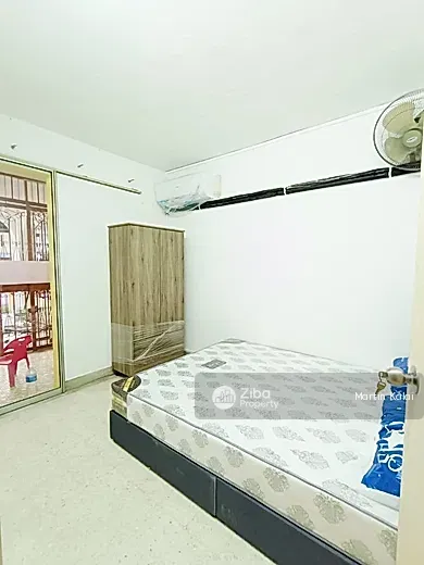 No Image