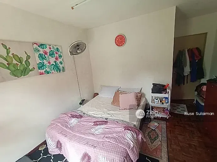 No Image