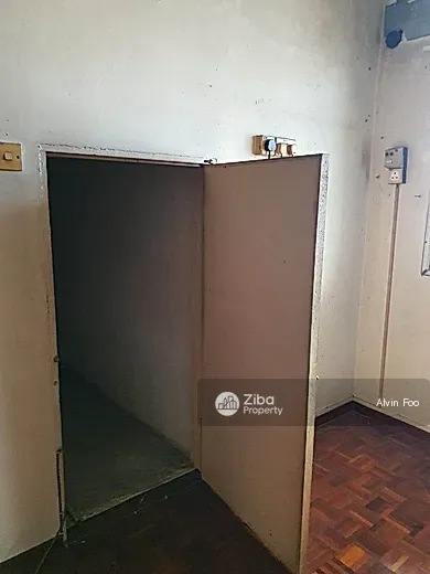 No Image