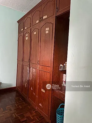 No Image