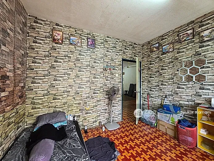 No Image