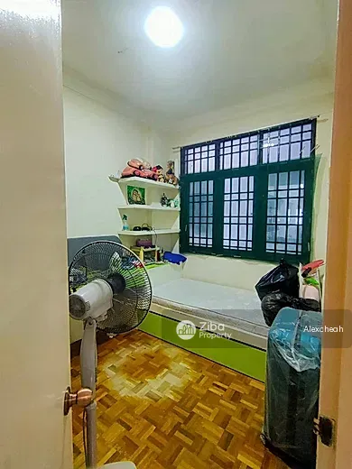 No Image