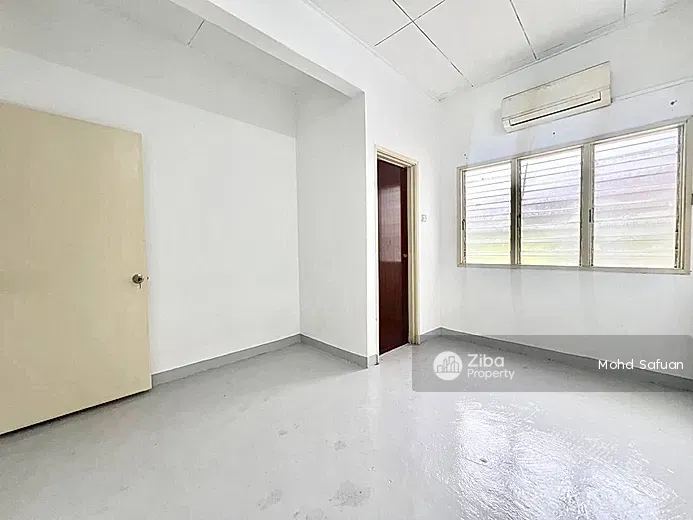 No Image