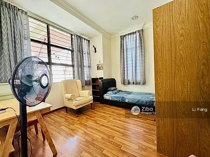 No Image