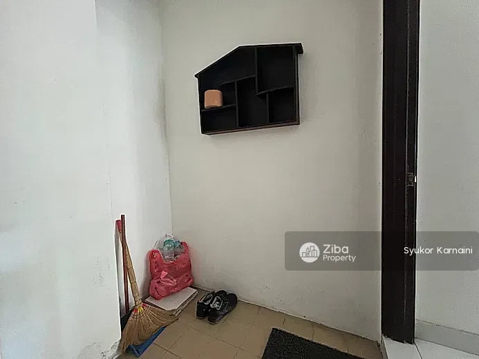 No Image