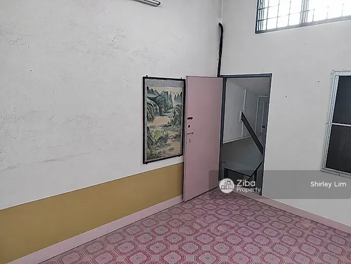 No Image