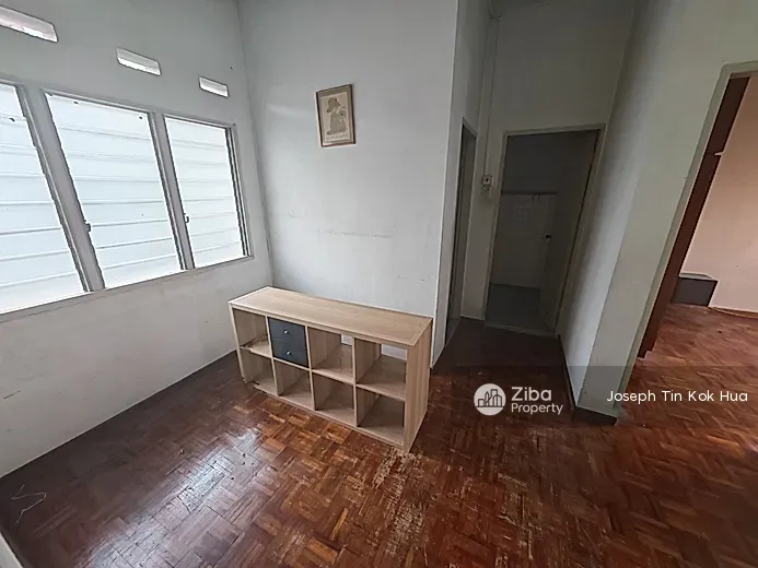 No Image