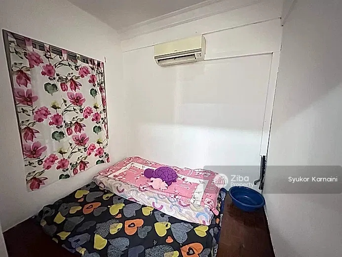 No Image