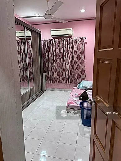 No Image
