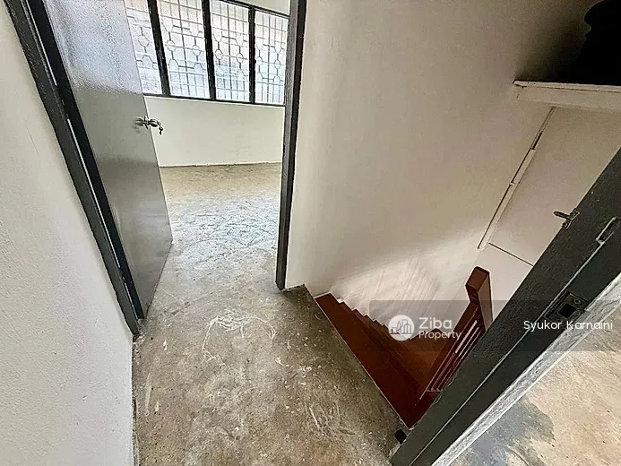 No Image