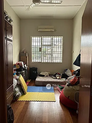 No Image