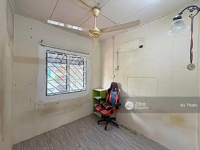 No Image