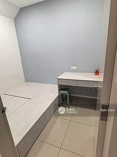 No Image