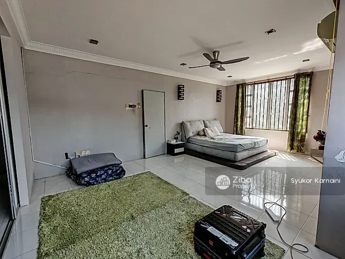 No Image