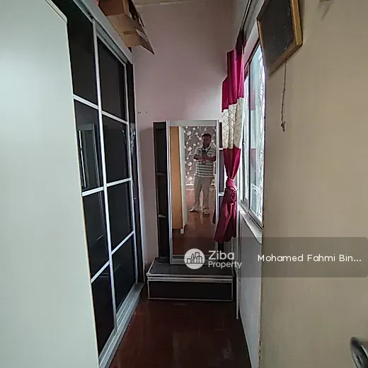 No Image