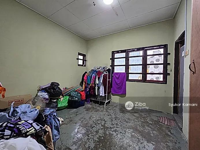 No Image