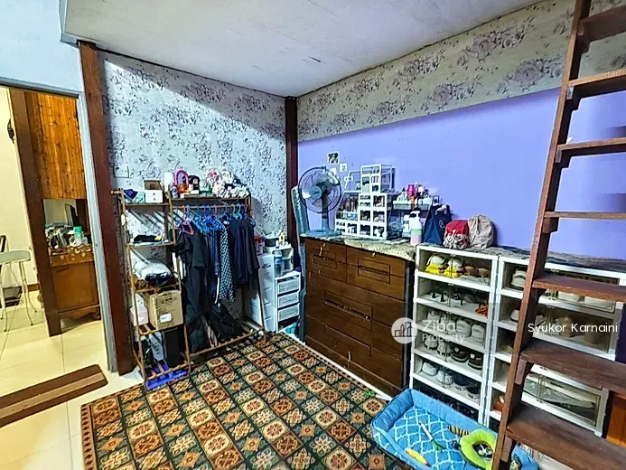 No Image