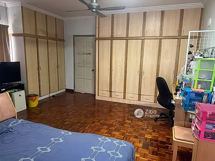No Image