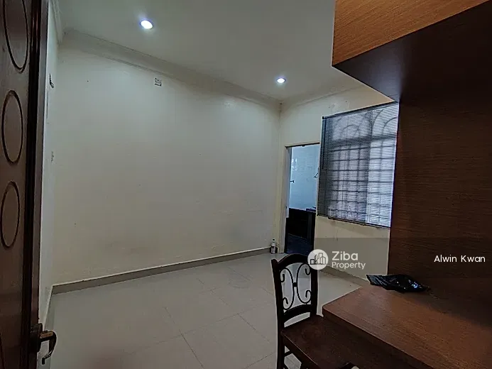 No Image