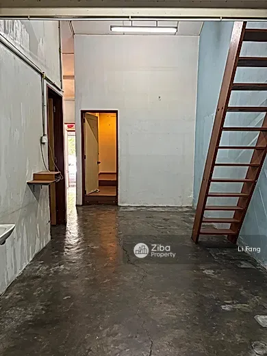 No Image
