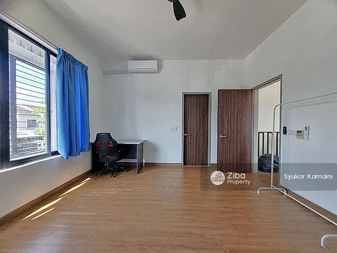 No Image