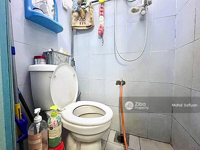 No Image
