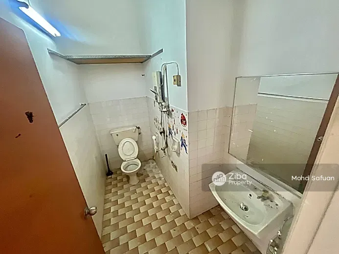 No Image