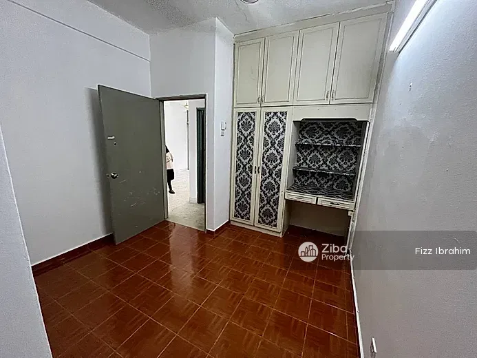 No Image