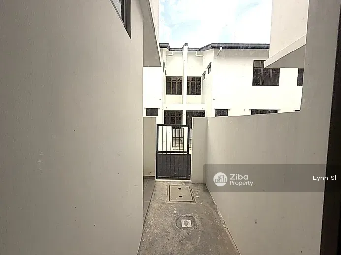 No Image