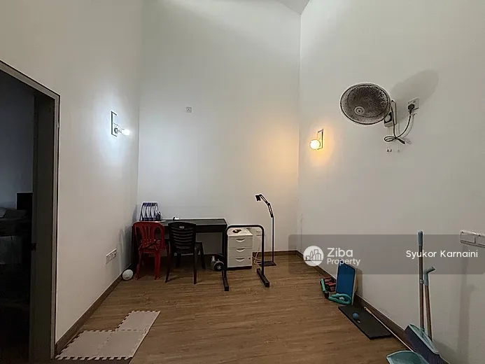 No Image
